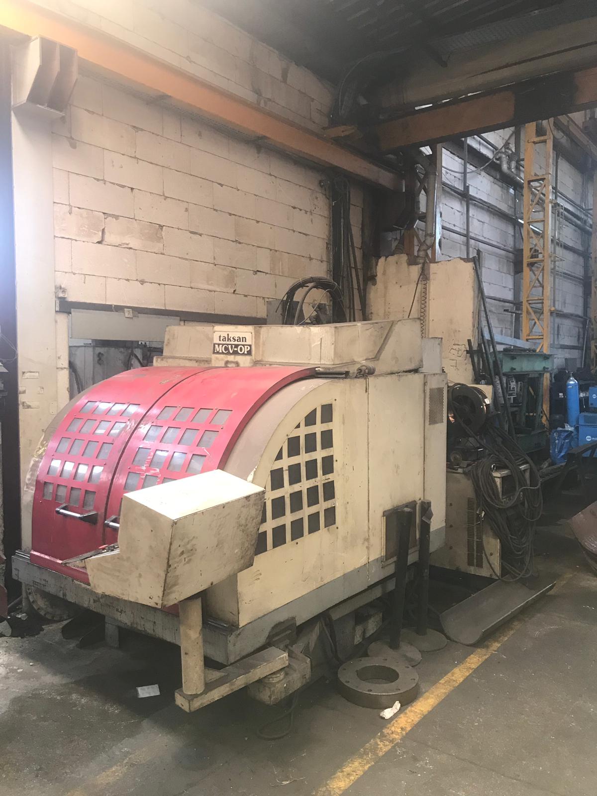 Taksan Dik İşleme CNC Makinesi